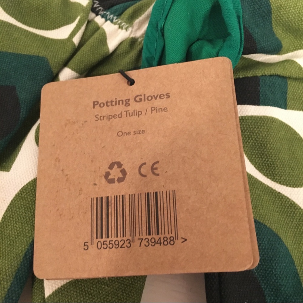 Orla Kiely Green and White Patterned Gloves - Picture 2 of 8